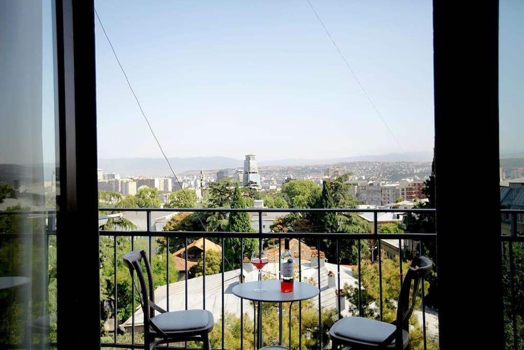 Panoramic View Apart Vera 67 Тбилиси Экстерьер фото